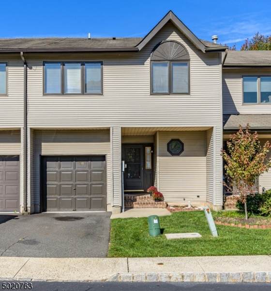 28 Maple Ct - Photo 1