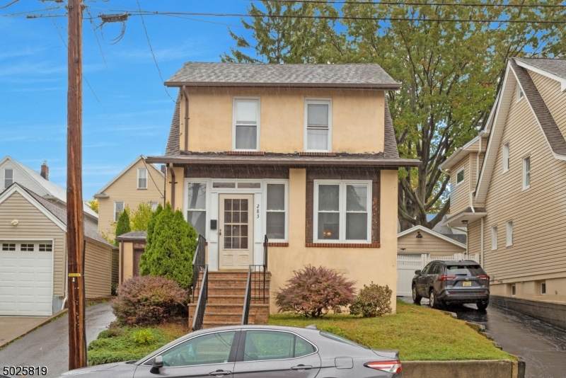 283 Laurel Pl - Photo 1