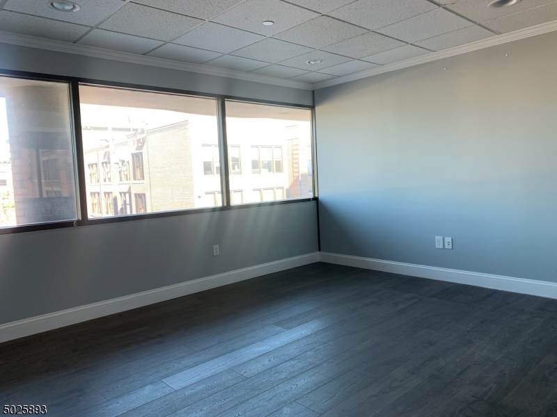 41 Wilson Ave - Photo 1