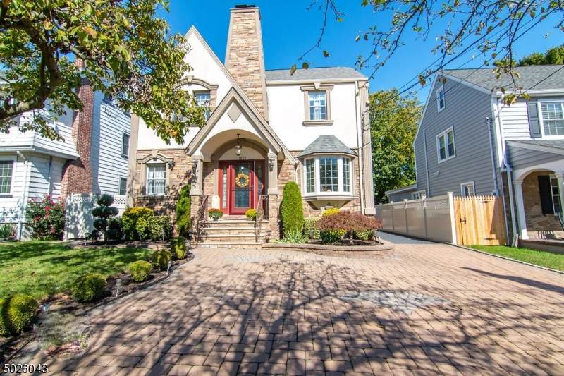1023 Kipling Rd - Photo 1