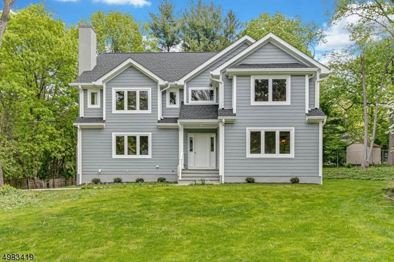119 Chestnut Hill Dr - Photo 1