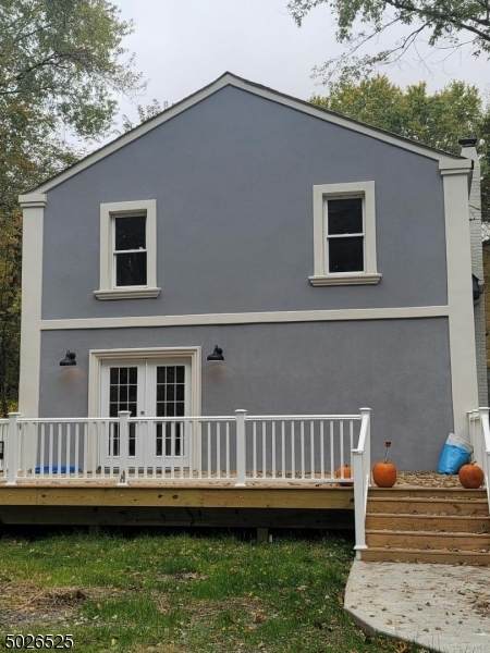 87 Monmouth Ave - Photo 1