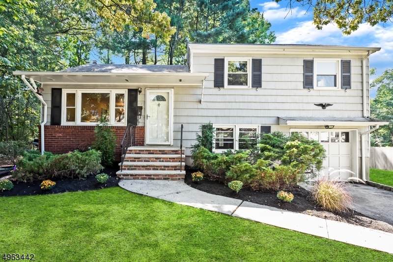 177 Vinton Cir - Photo 1