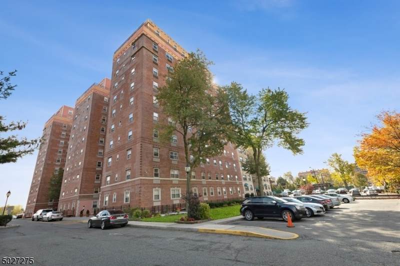 70 S Munn Ave Unit 109 - Photo 1