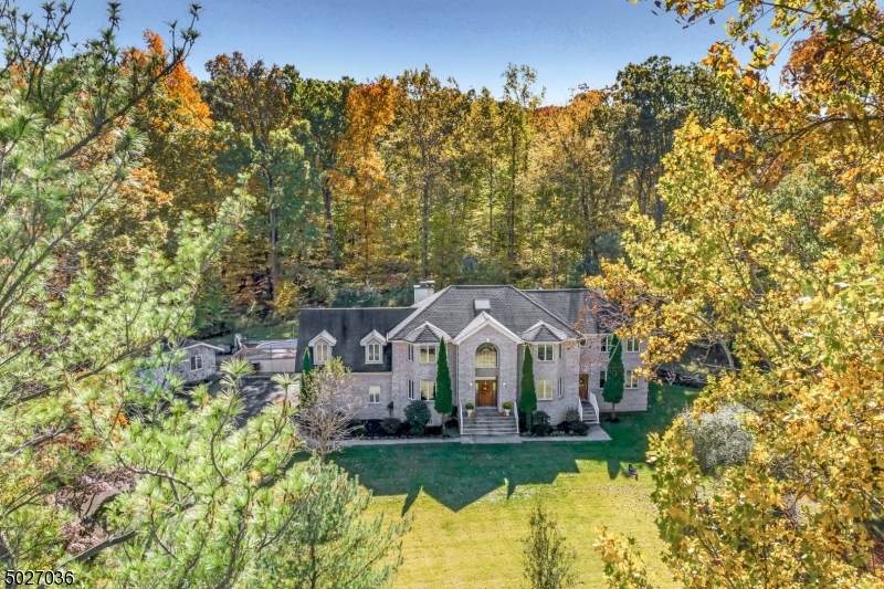 250 Mountain Ave - Photo 1