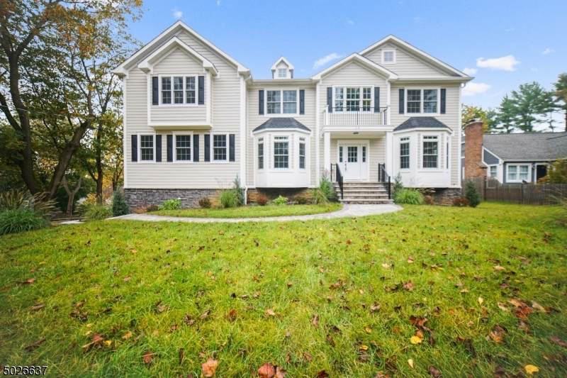 14 Chestnut Rd - Photo 1