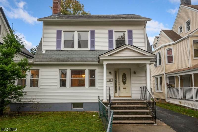 281 Dodd St - Photo 1