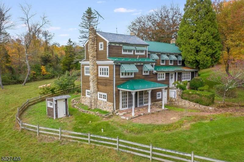 50 Woolf Rd - Photo 1