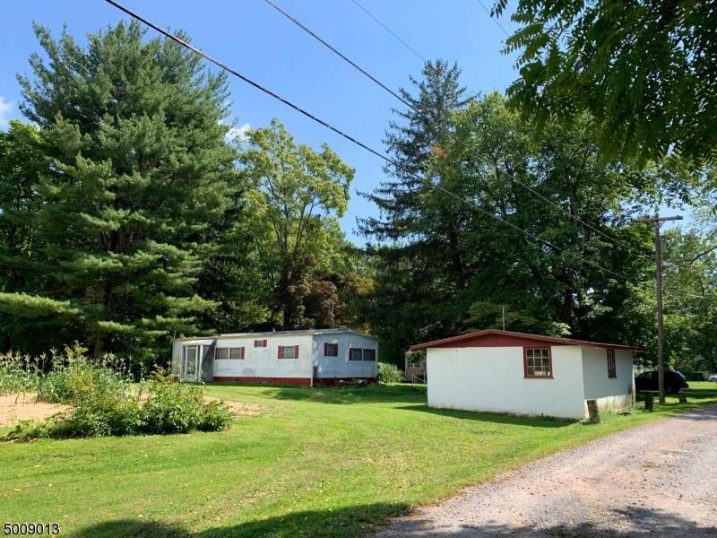 11 N Riverview Ave - Photo 1