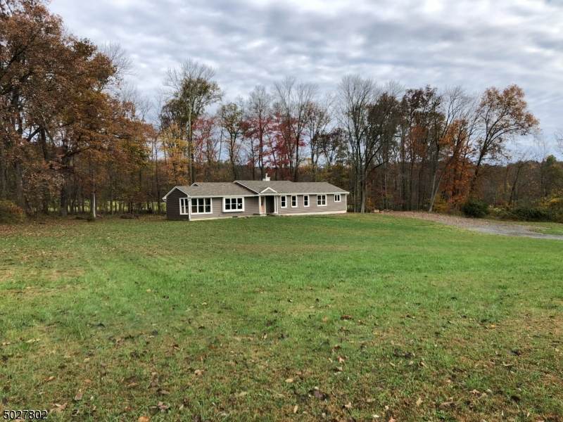 17 W Fairmount Rd - Photo 1