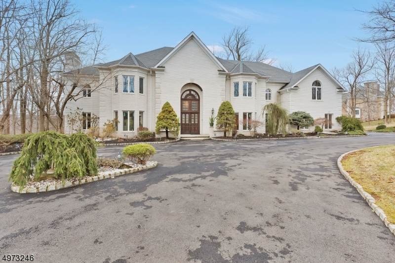 13 Charlotte Hill Dr - Photo 1