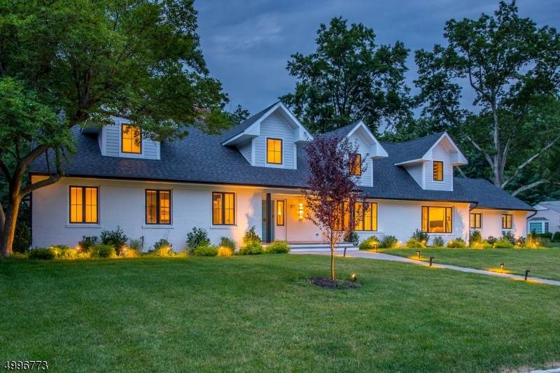 27 Heller Dr - Photo 1
