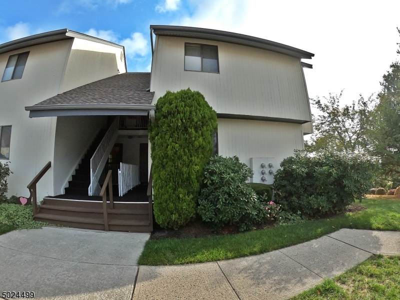 4005 Hackleberry Sq - Photo 1