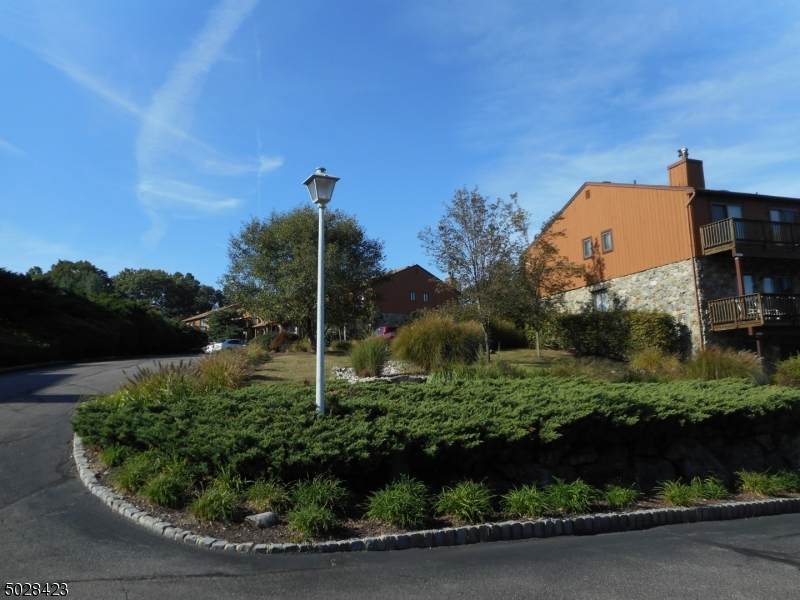1 Brookside Hts - Photo 1