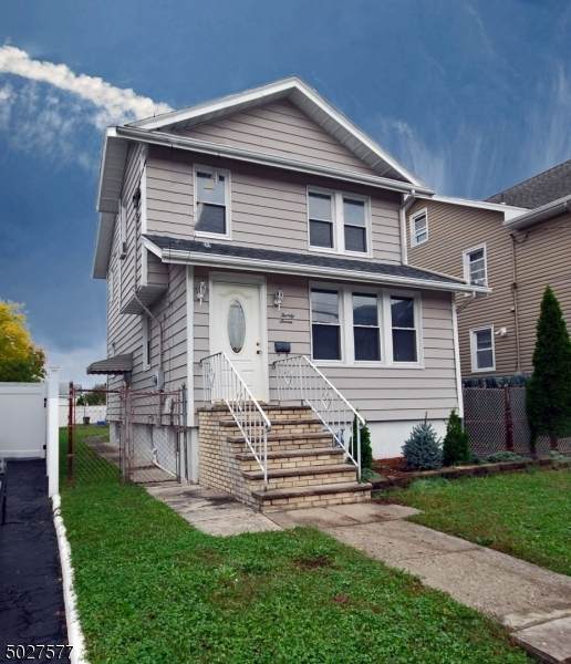 27 Jackson Pl - Photo 1
