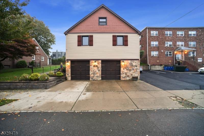 74 Watsessing Ave - Photo 1