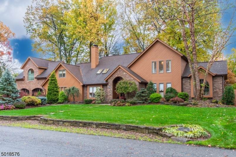 9 Leveridge Ln - Photo 1