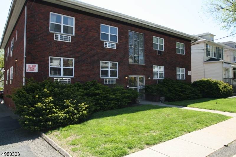 70 Union Ave - Photo 1