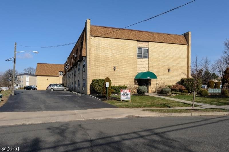 301 W Morris Ave C4 - Photo 1