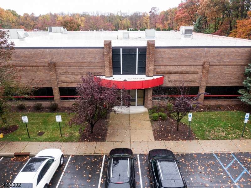 80 Commerce Dr - Photo 1