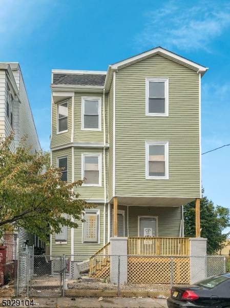 337 S 11Th St - Photo 1