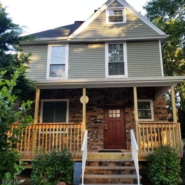 1323 Astor Pl - Photo 1