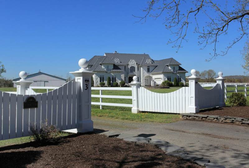 3 Hill And Dale - Photo 1