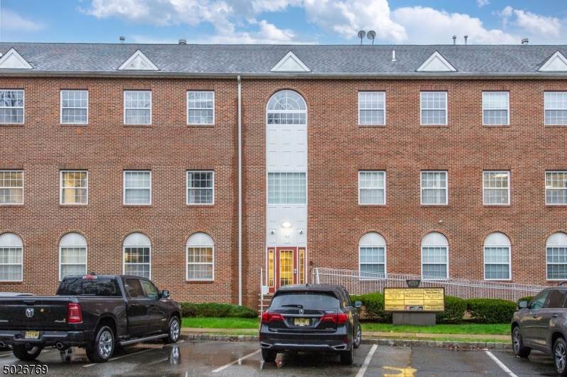 63 Beaver Brook Rd - Photo 1