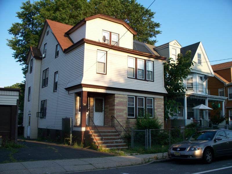34 Palm St - Photo 1