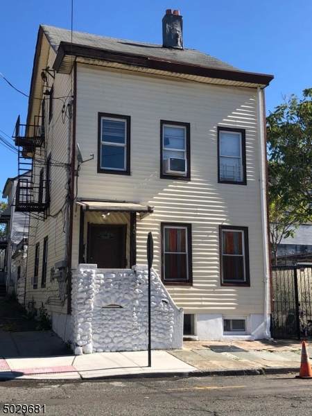 13 Chestnut St - Photo 1