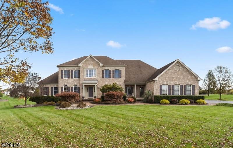 4 Avalon Ct - Photo 1