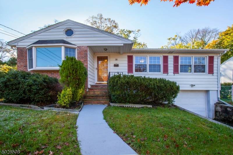 38 Edgar St - Photo 1