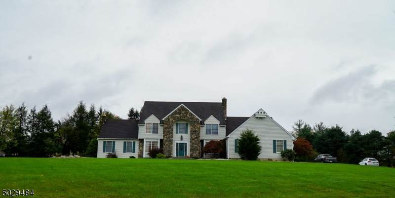 87 Briar Way - Photo 1