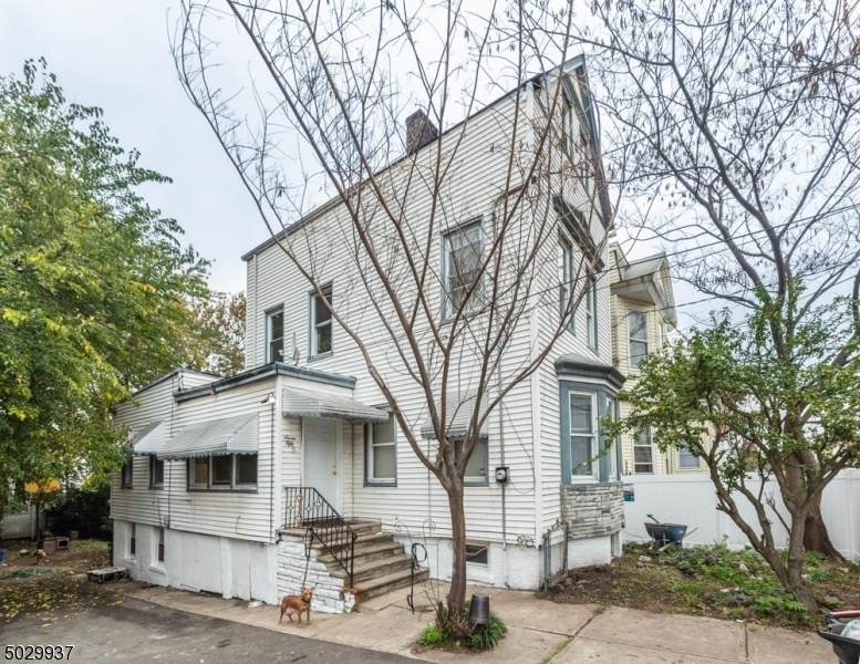 755 S 20Th St - Photo 1
