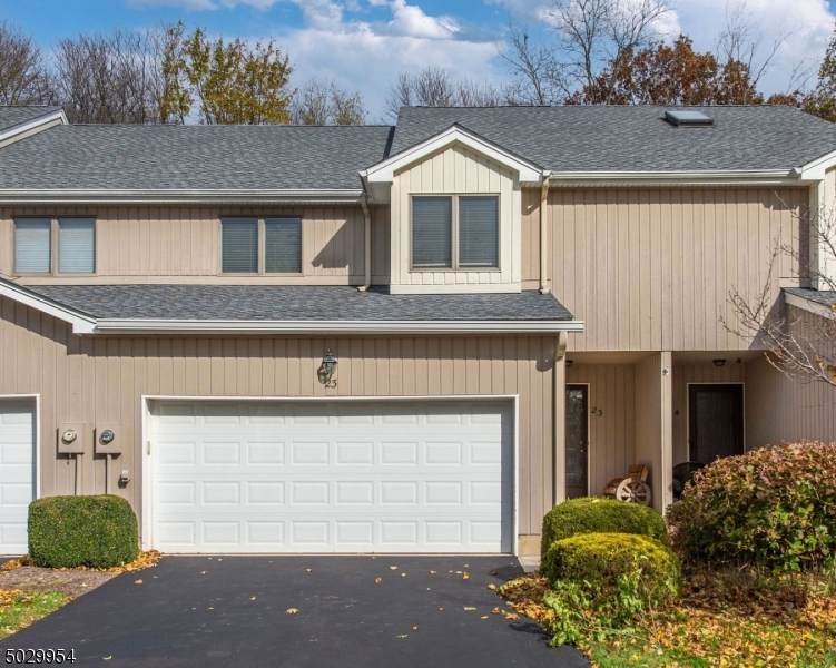 23 Raven Dr - Photo 1