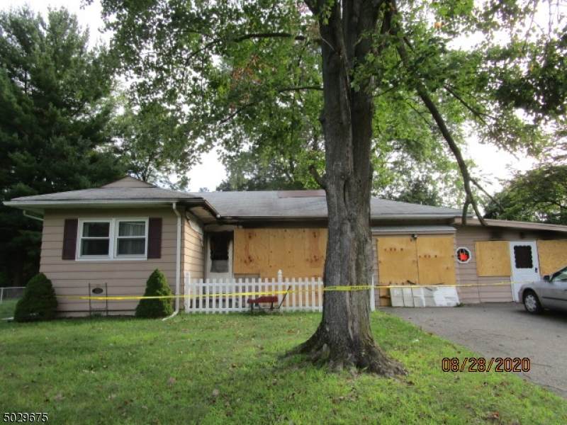 4 Rutgers Pl - Photo 1