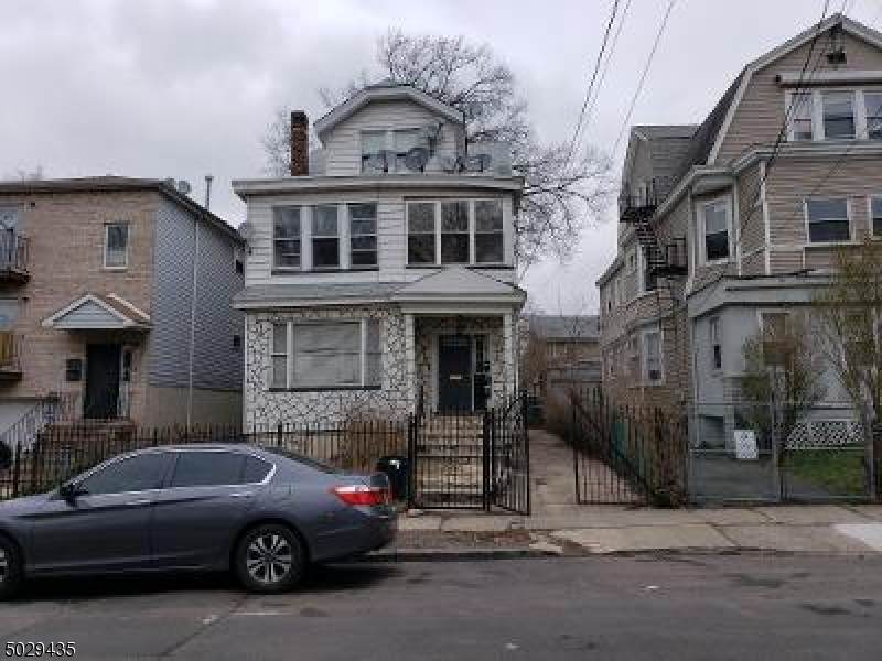 69 Mapes Ave - Photo 1