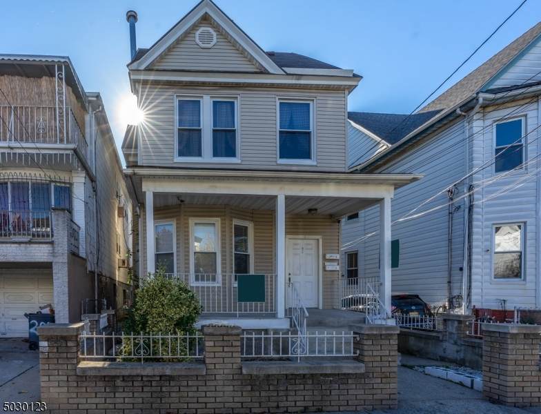 211 76TH ST - Photo 1
