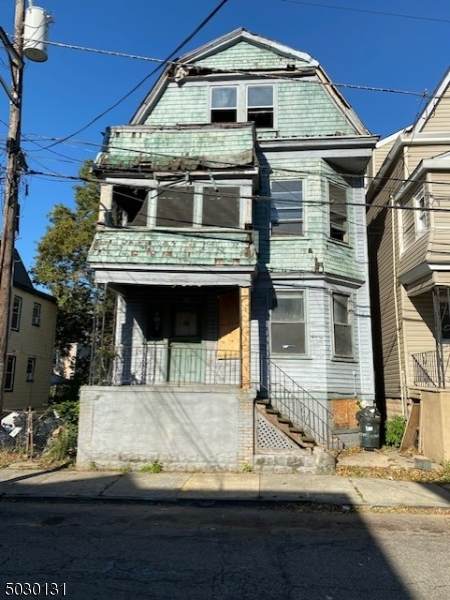 137 Hobson St - Photo 1