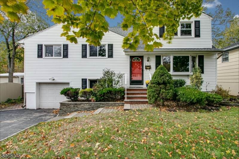 113 Tillotson Rd - Photo 1