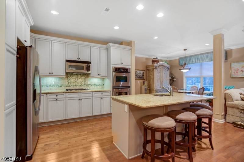 5413 Pointe Gate Dr - Photo 1