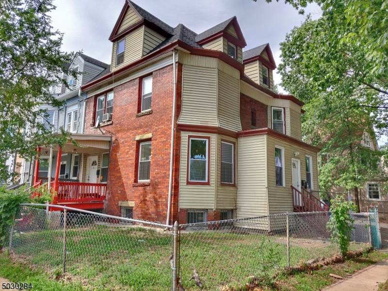 5 N 16Th St - Photo 1