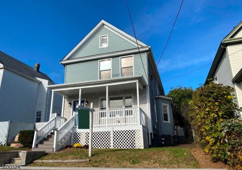 351 Livingston Ave - Photo 1