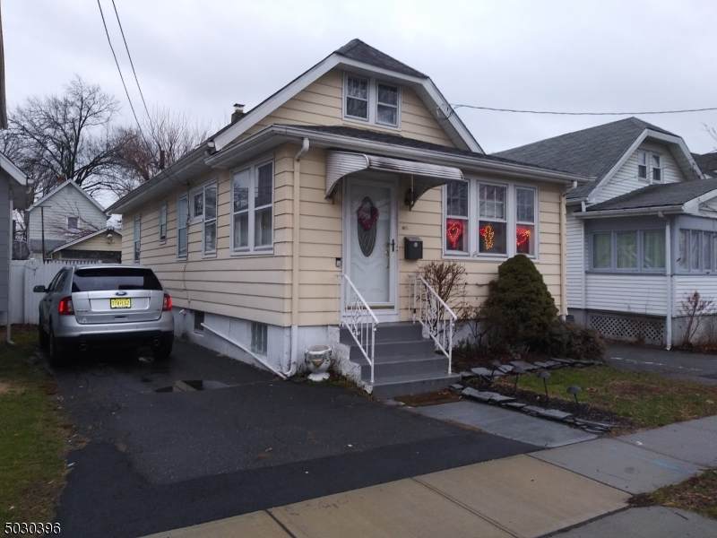 130 Butler Ave - Photo 1