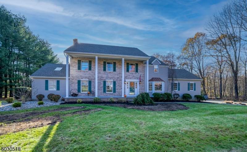 4 Kings Ct - Photo 1
