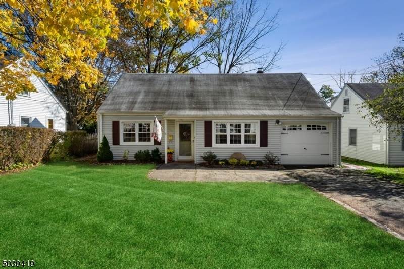 11 Heathermeade Pl - Photo 1