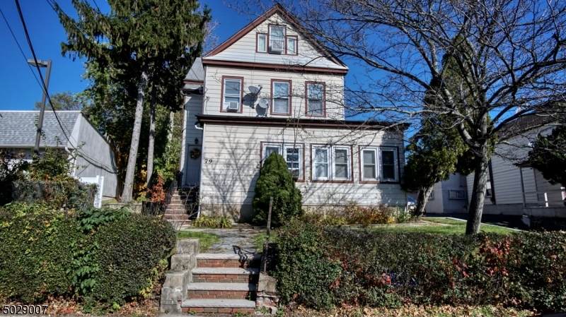 79 Washington St - Photo 1
