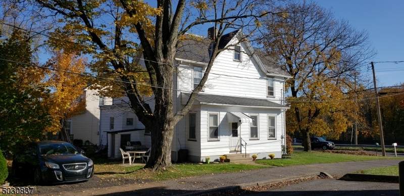 610 Avenue A - Photo 1