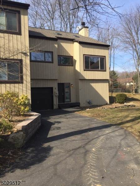 4 Hemlock Ln - Photo 1