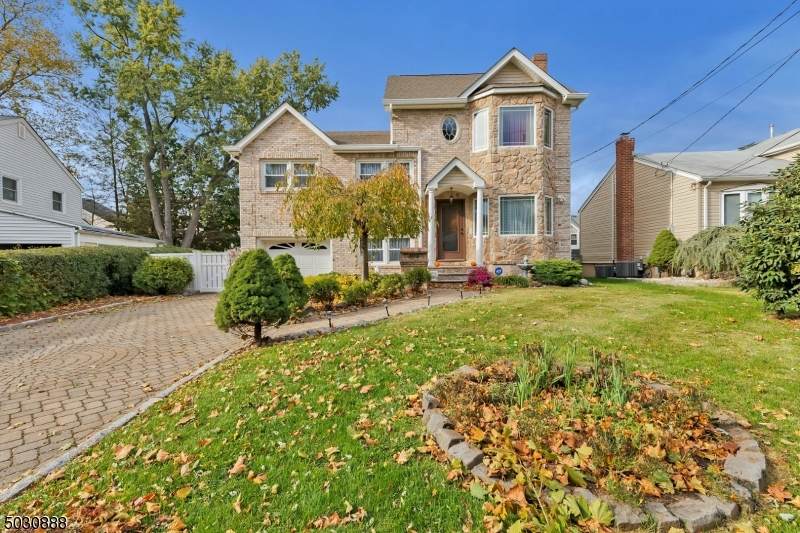 494 Malcolm Rd - Photo 1